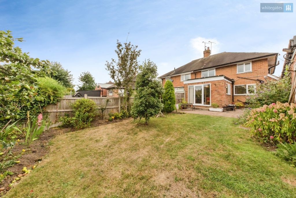 Property photo 3 of 27 Pbox-Img.Jpg
