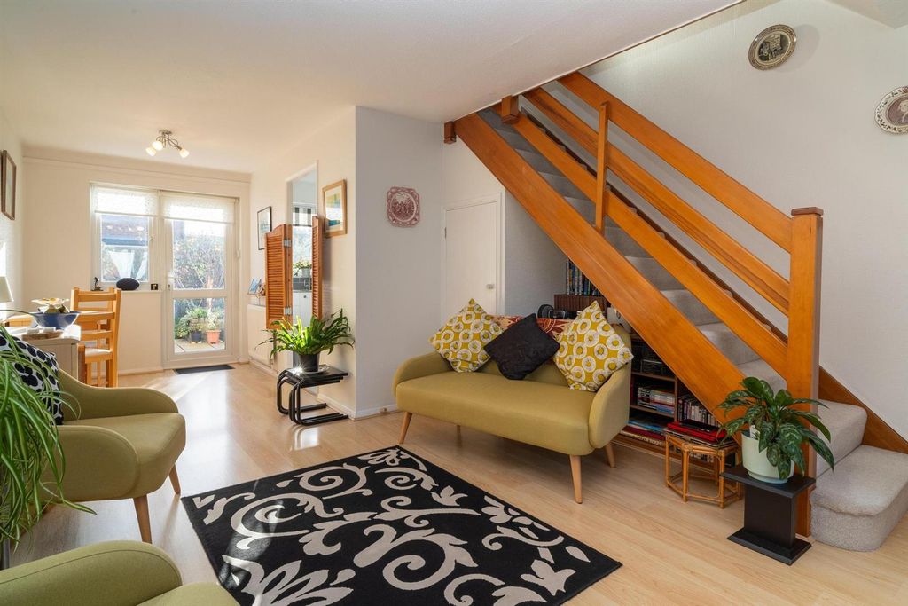 Property photo 2 of 13 Reception Room