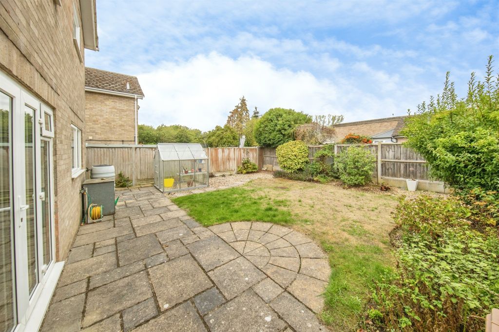 Property photo 3 of 16