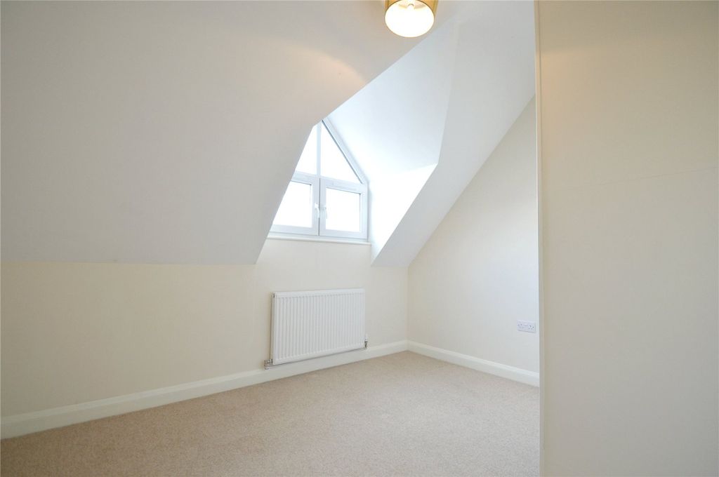 Property photo 3 of 7 Picture No. 08