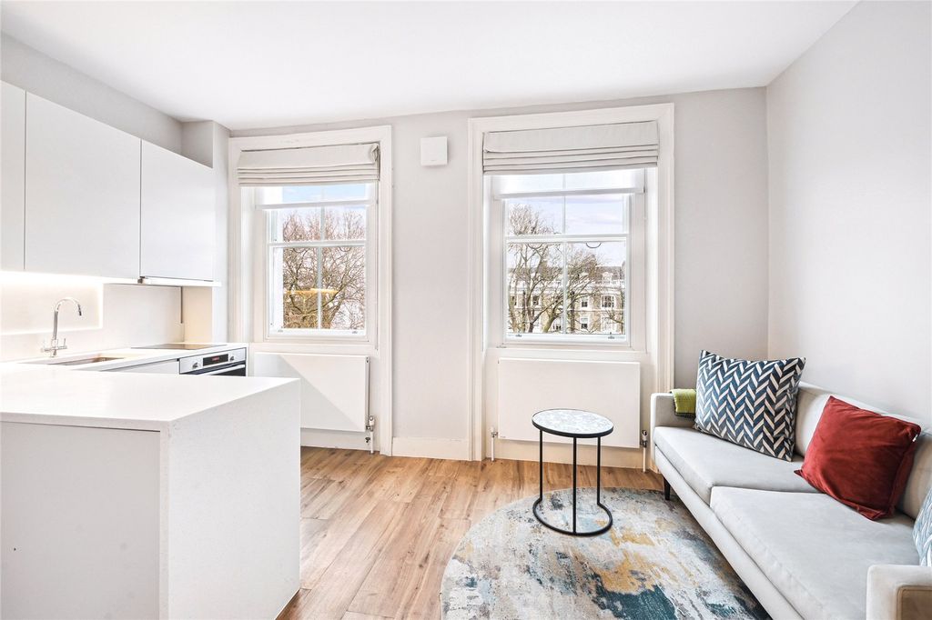 Property photo 1 of 7 Studio Room