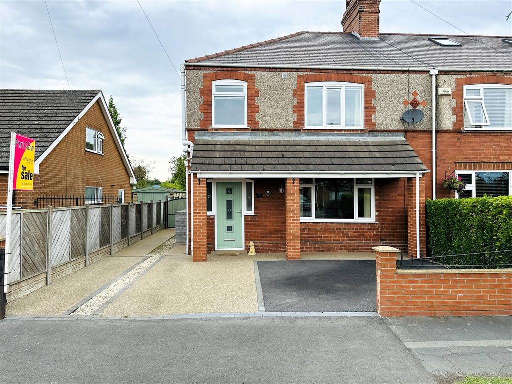Property photo 1 of 27