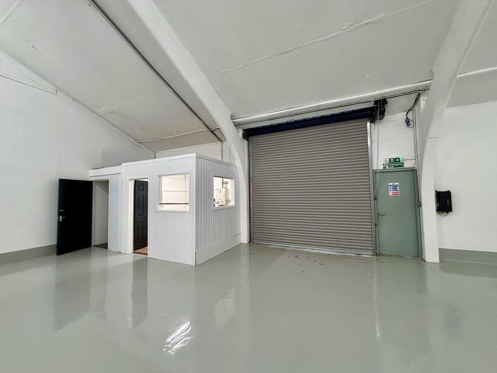 Property photo 3 of 7 Img_6909.Jpg