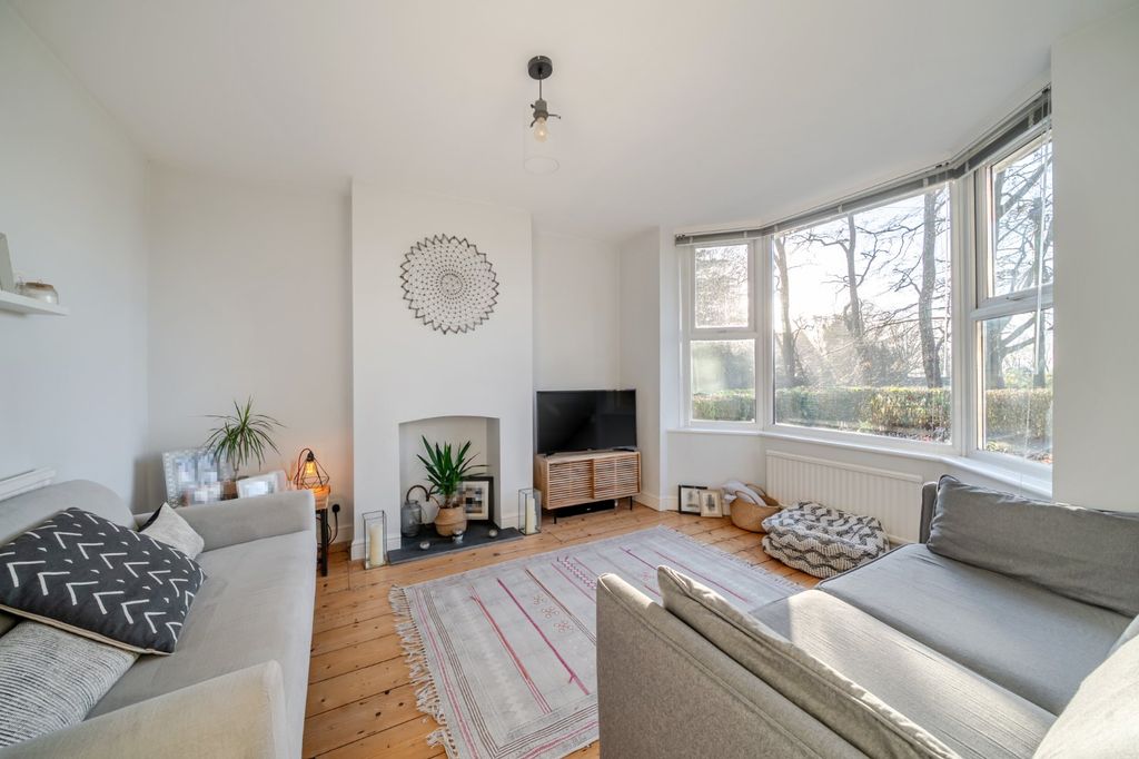 Property photo 2 of 18 Picture No. 04