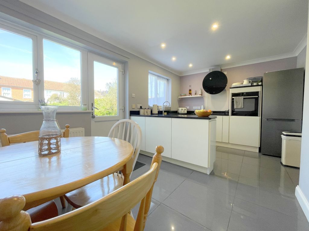 Property photo 3 of 18 Sydney Street