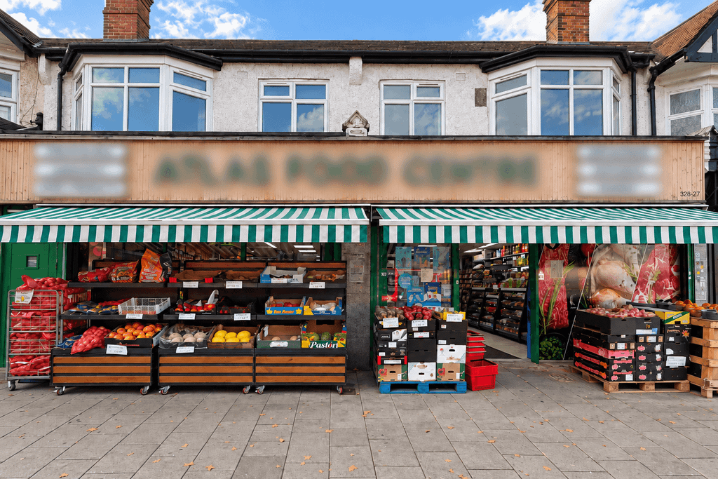 Property photo 1 of 8 Off Licence For Sale In Chingford