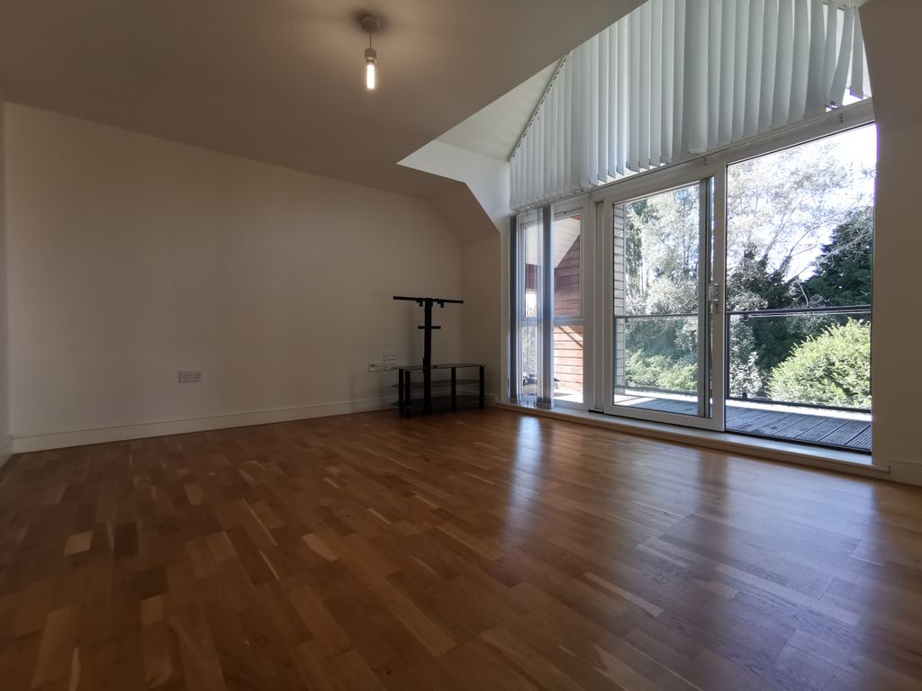 Property photo 2 of 7 Image