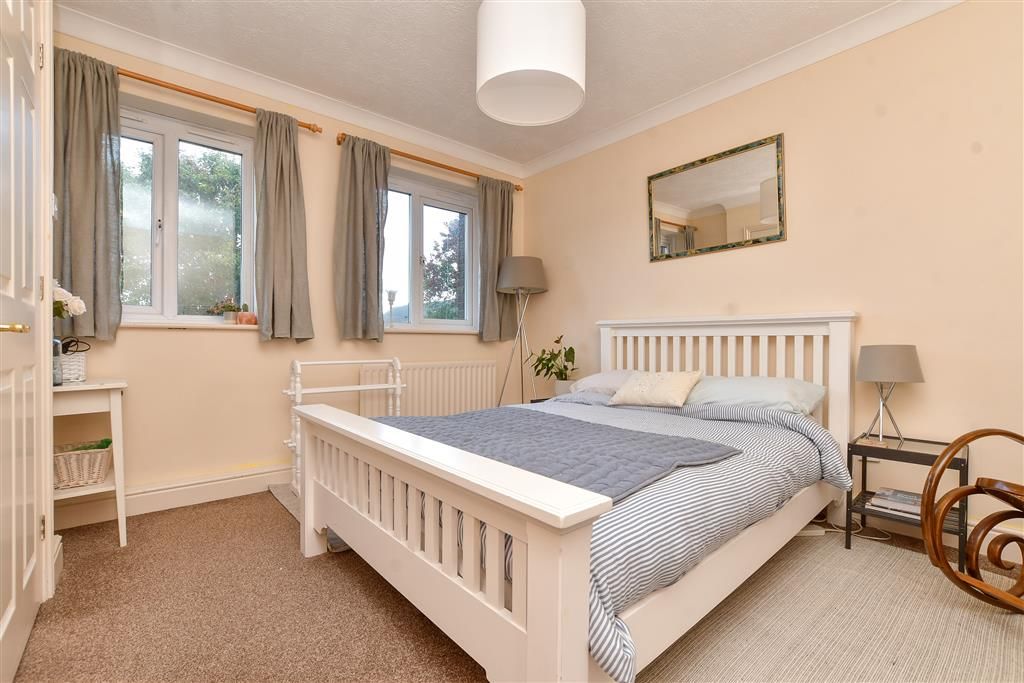 Property photo 2 of 11 Bedroom 1