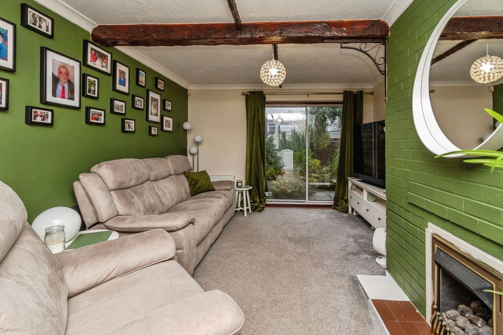 Property photo 3 of 19 Pbox-Img.Jpg