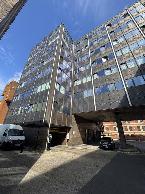 Property photo 1 of 7 One Bedroom Apartment – Queens House, Kymberley Road, Harrow