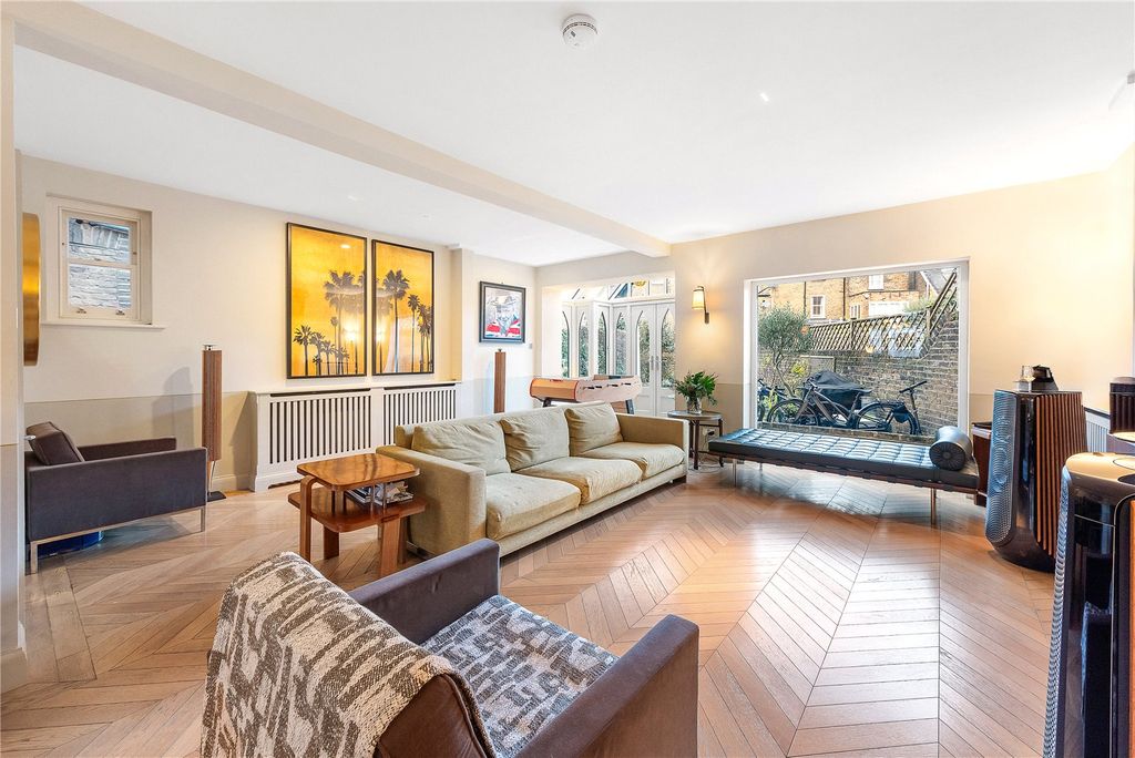 Property photo 1 of 36 Picture No. 97