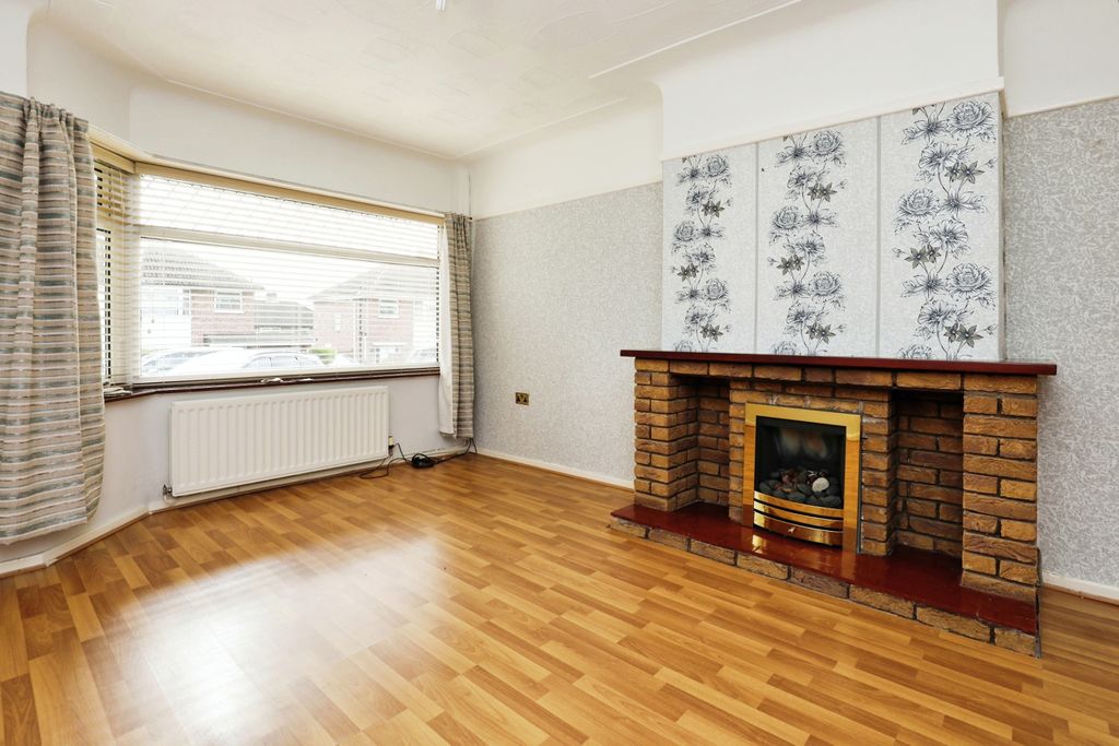 Property photo 2 of 16