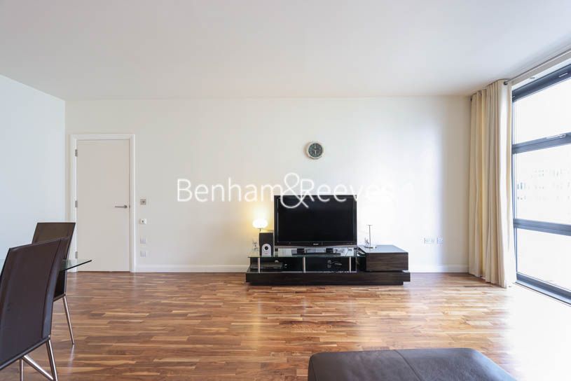 Property photo 1 of 26