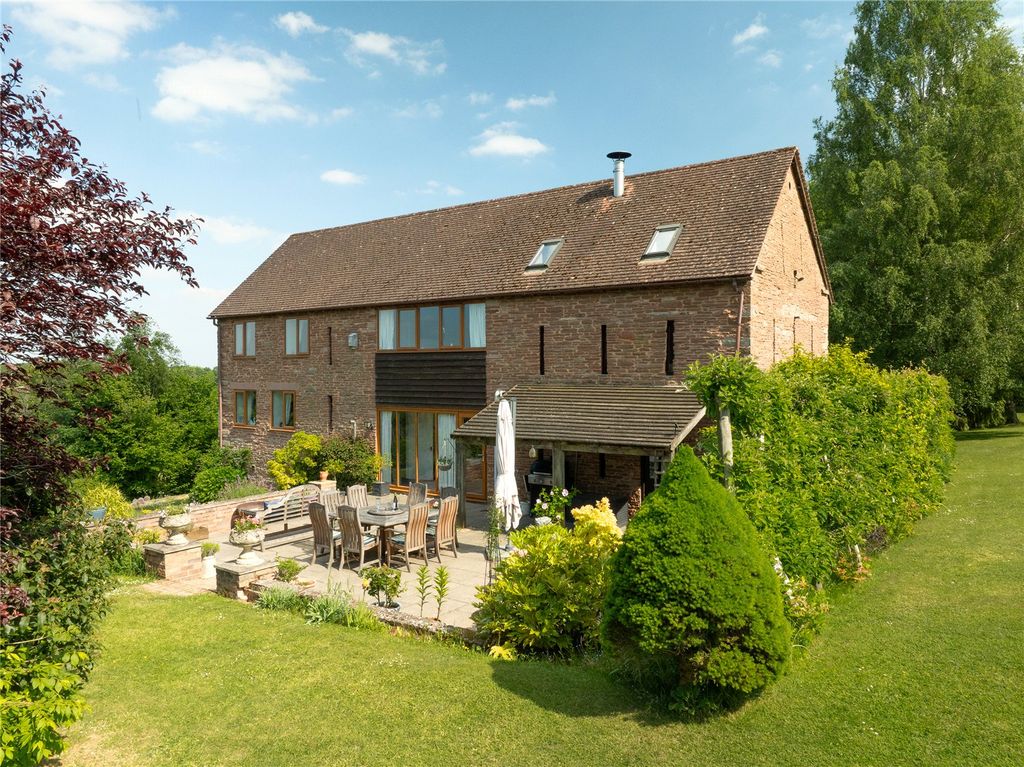 Property photo 1 of 44 Picture No. 69