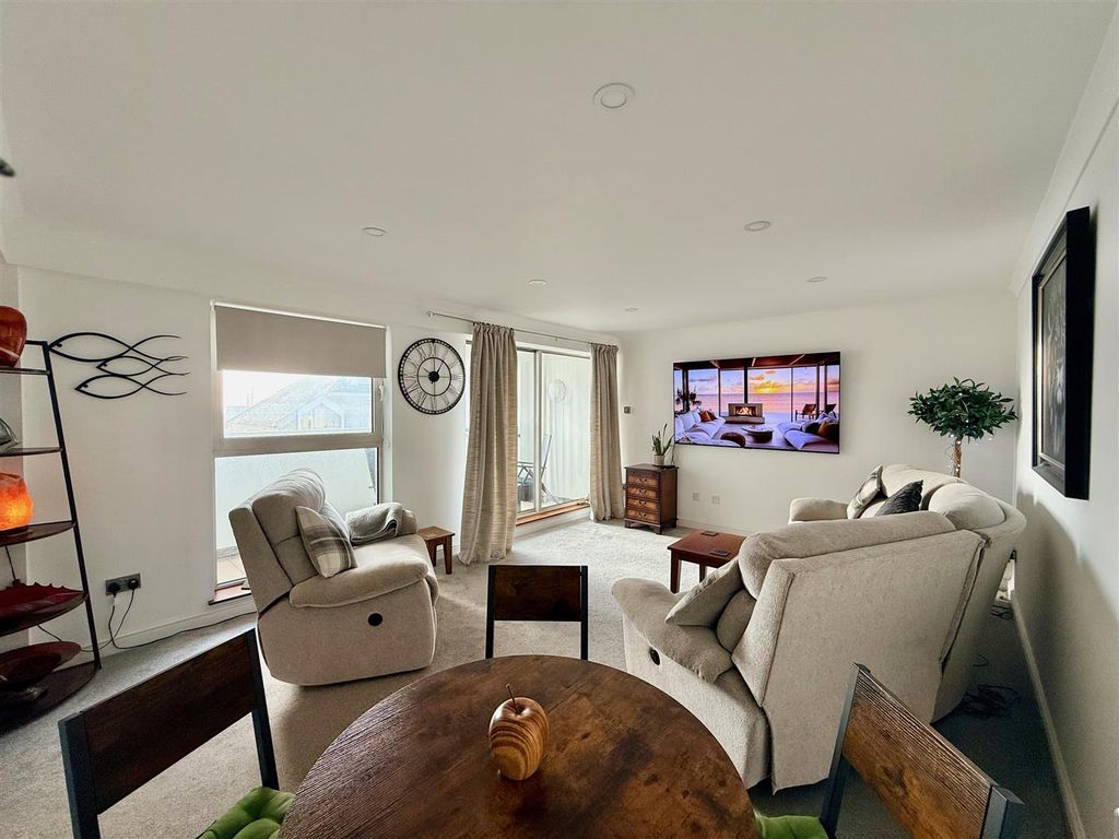 Property photo 2 of 15 Img_2937.Jpeg