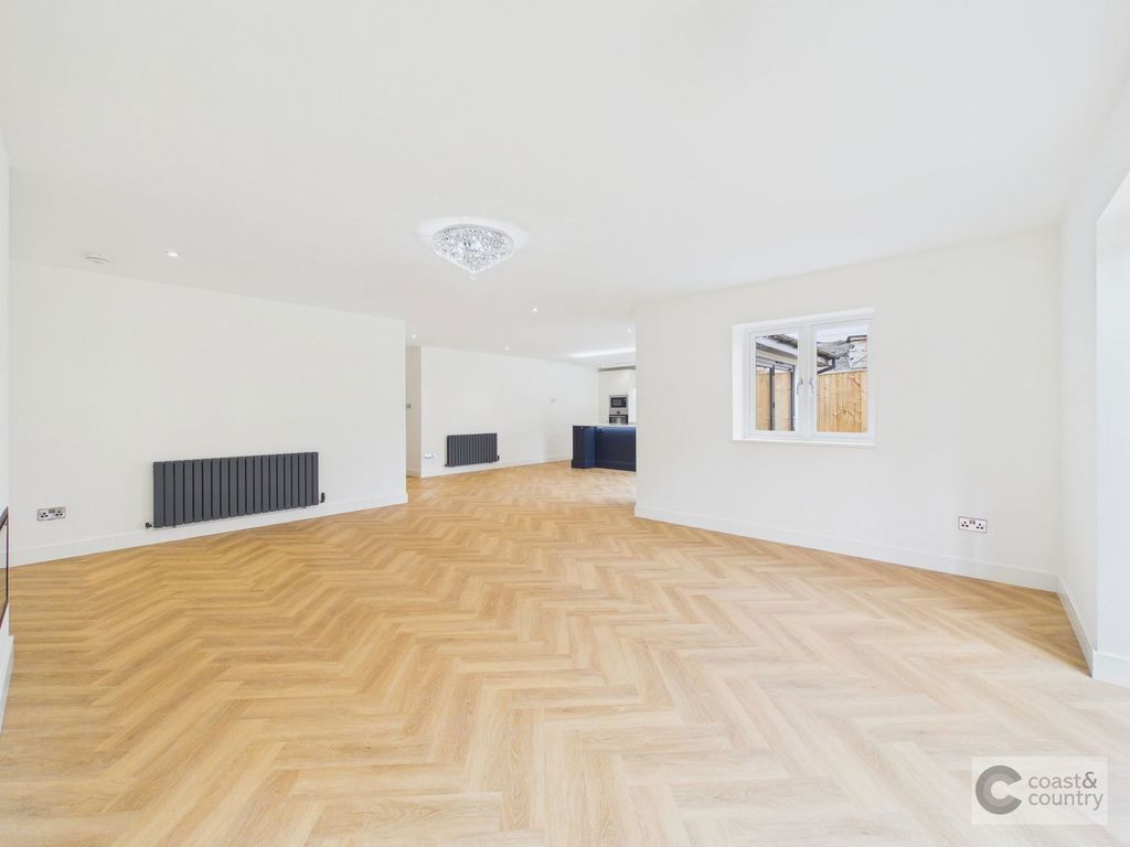 Additional image 5 of 4 bed bungalow for saleExeter Road, Kingsteignton TQ12