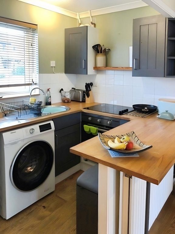 Property photo 2 of 9 Image