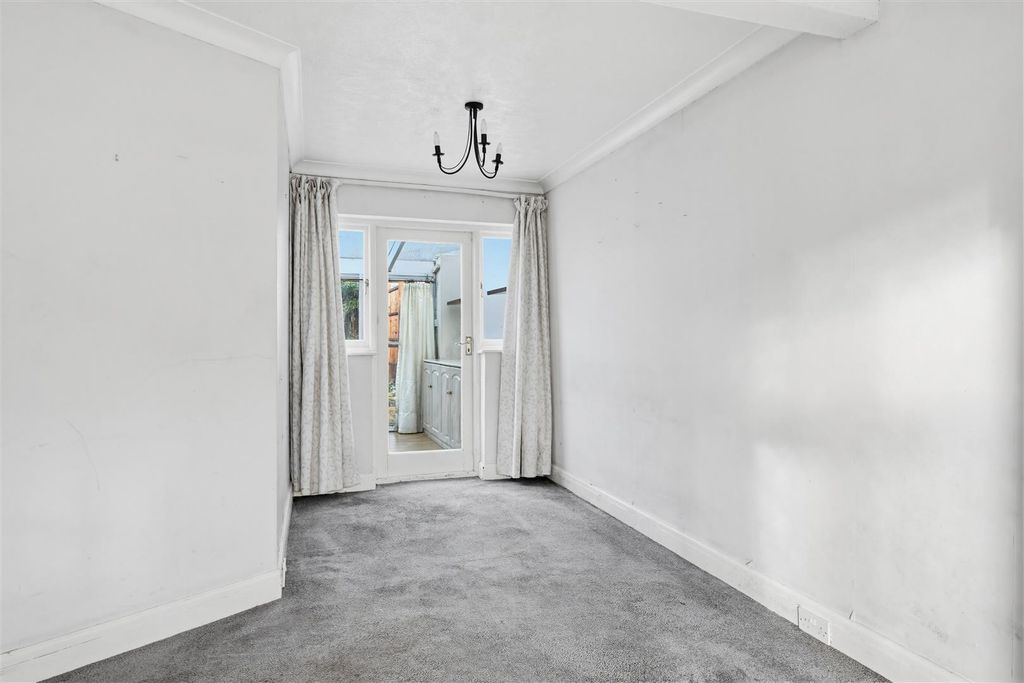 Property photo 3 of 13 Rectory Lane, 79 (16 From 27)-18-2.Jpg