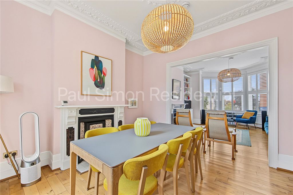 Property photo 3 of 24 Picture No. 48