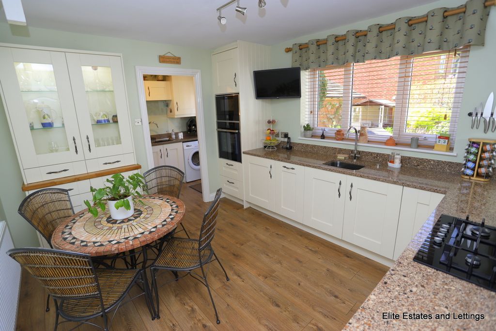 Property photo 2 of 32 02-Img_2204