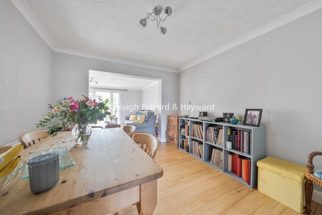 Property photo 3 of 18 Picture No. 18