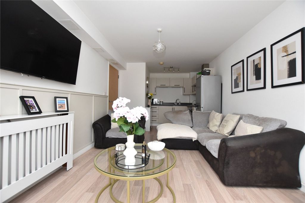 Property photo 2 of 10 Picture No. 09