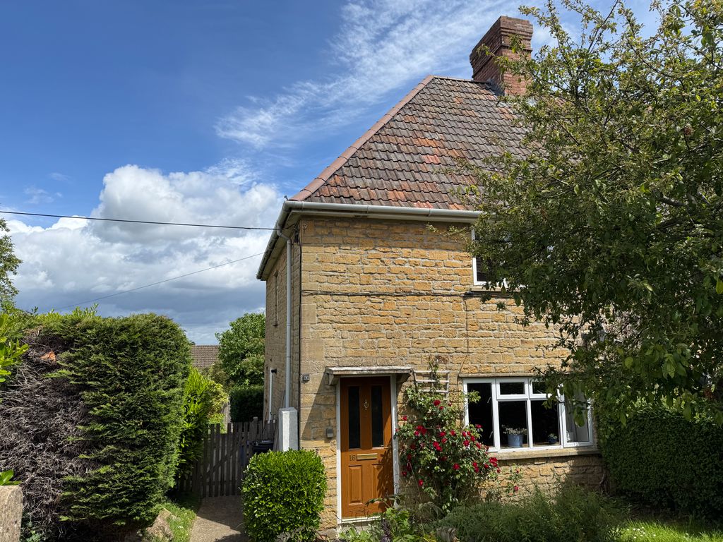 Property photo 1 of 23