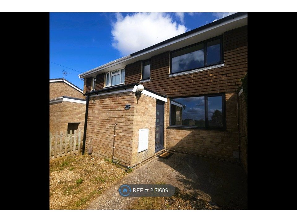 Property photo 1 of 27