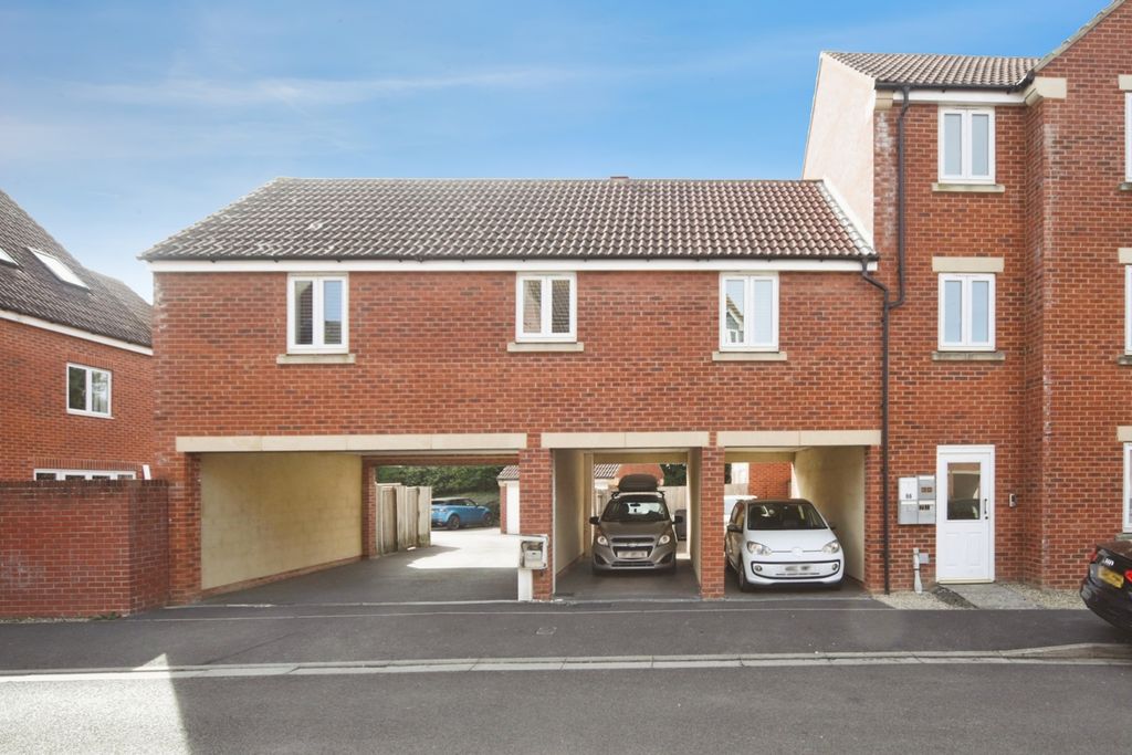 Property photo 1 of 16 Pbox-Img.Jpg