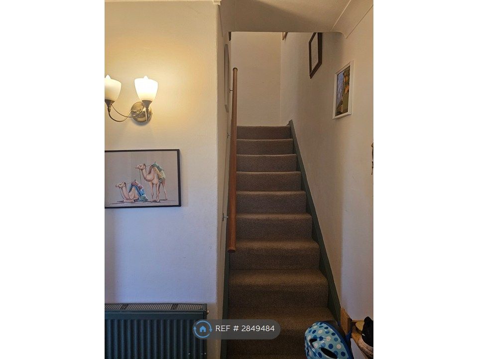 Property photo 2 of 24