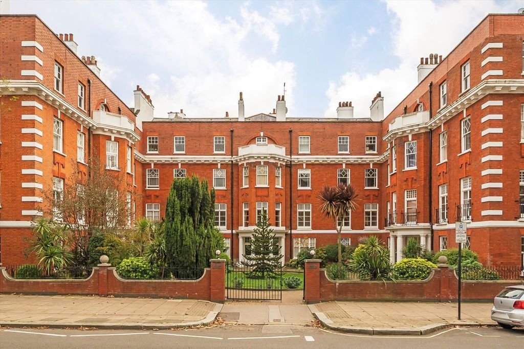 Property photo 1 of 4