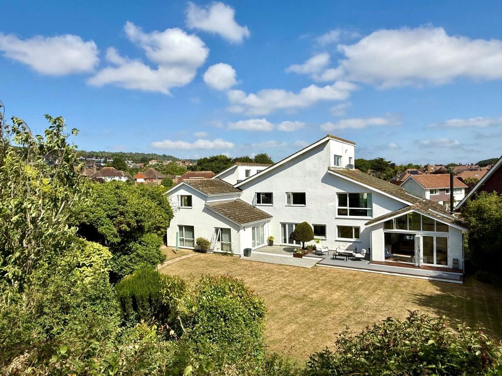 Property photo 1 of 28 Picture No. 42