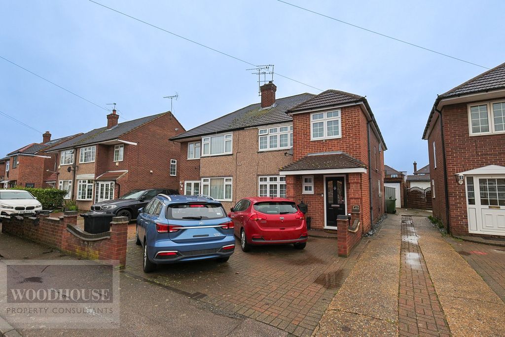 Property photo 1 of 24