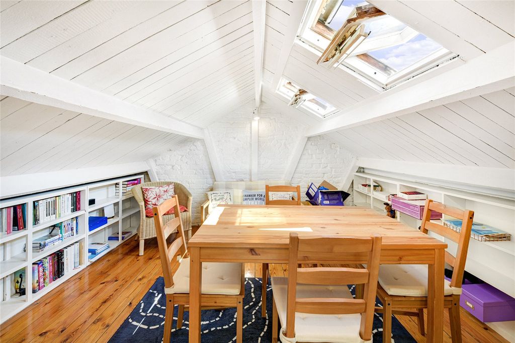 Property photo 3 of 13 Dining