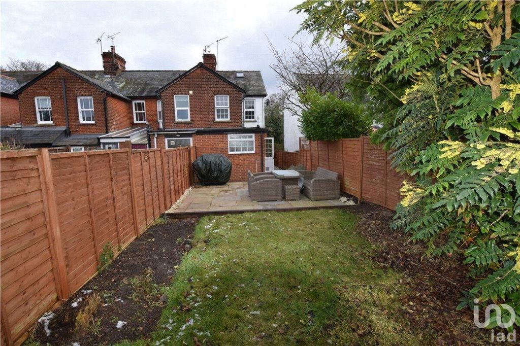 Property photo 2 of 12