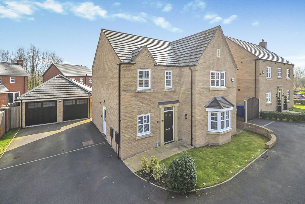 Property photo 1 of 48 Front (Exterior)