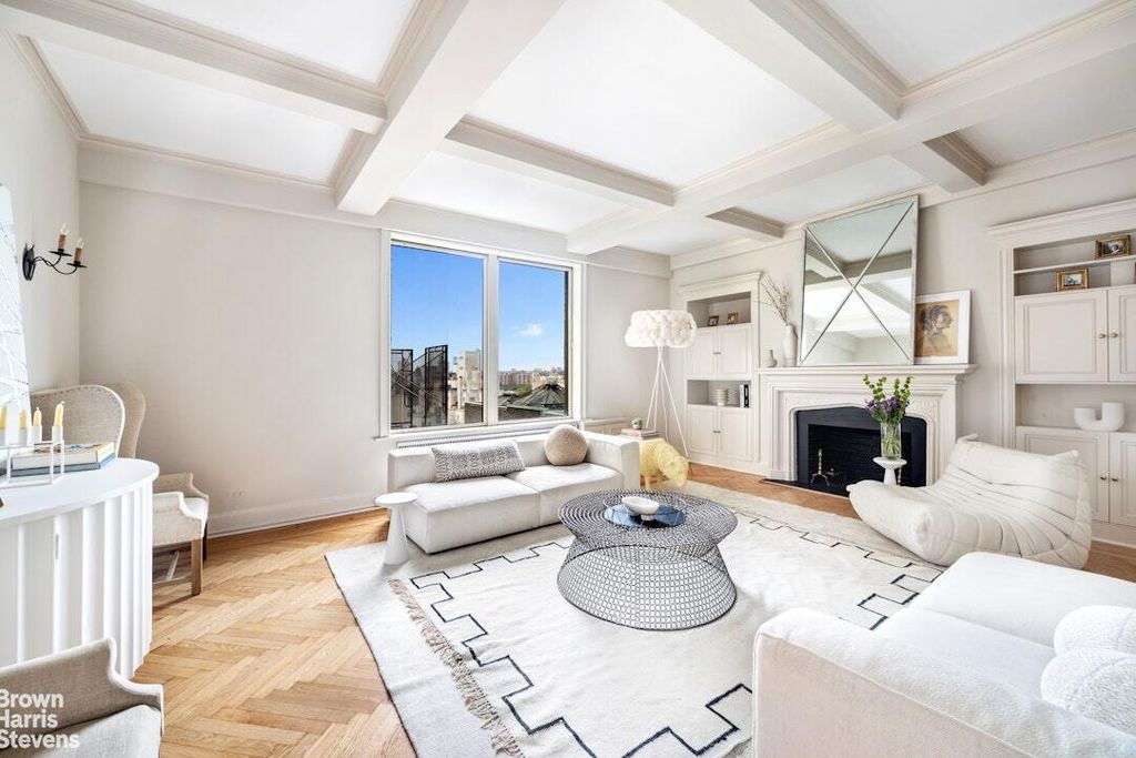 Property photo 2 of 12 <Alttext/>