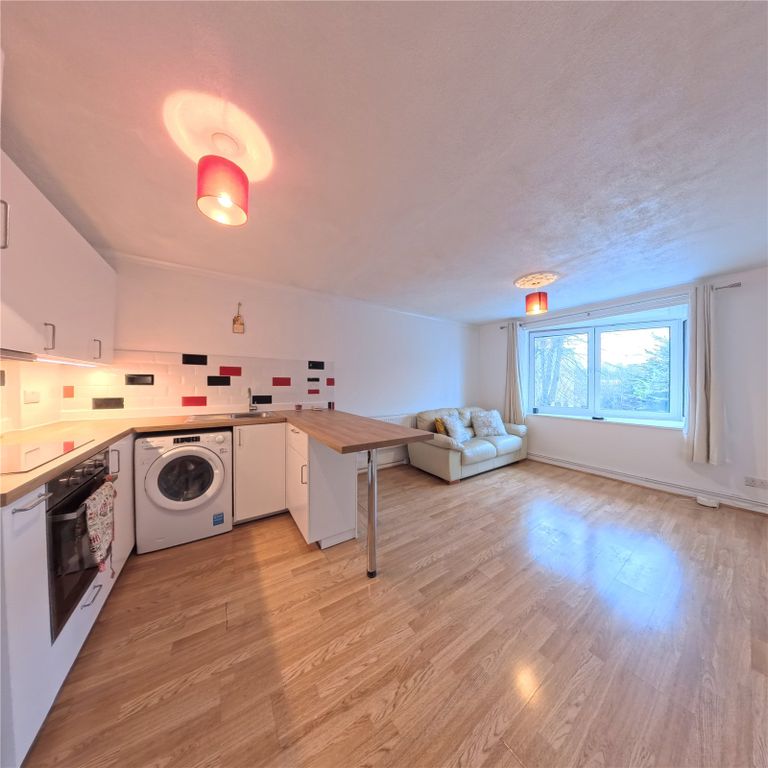 Property photo 2 of 4 Picture No. 07