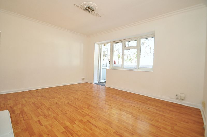 Property photo 2 of 7 Photo 7