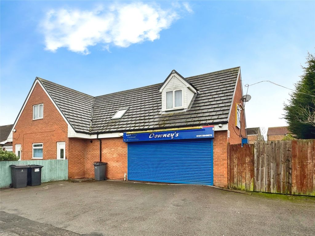 Property photo 1 of 8 Picture No. 10