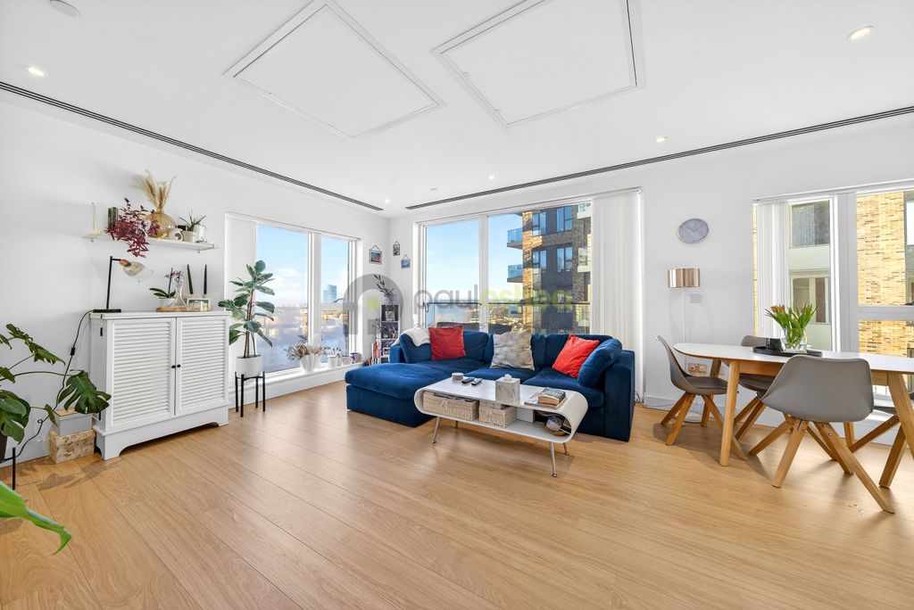 Property photo 2 of 25 Dsc09223 (1)