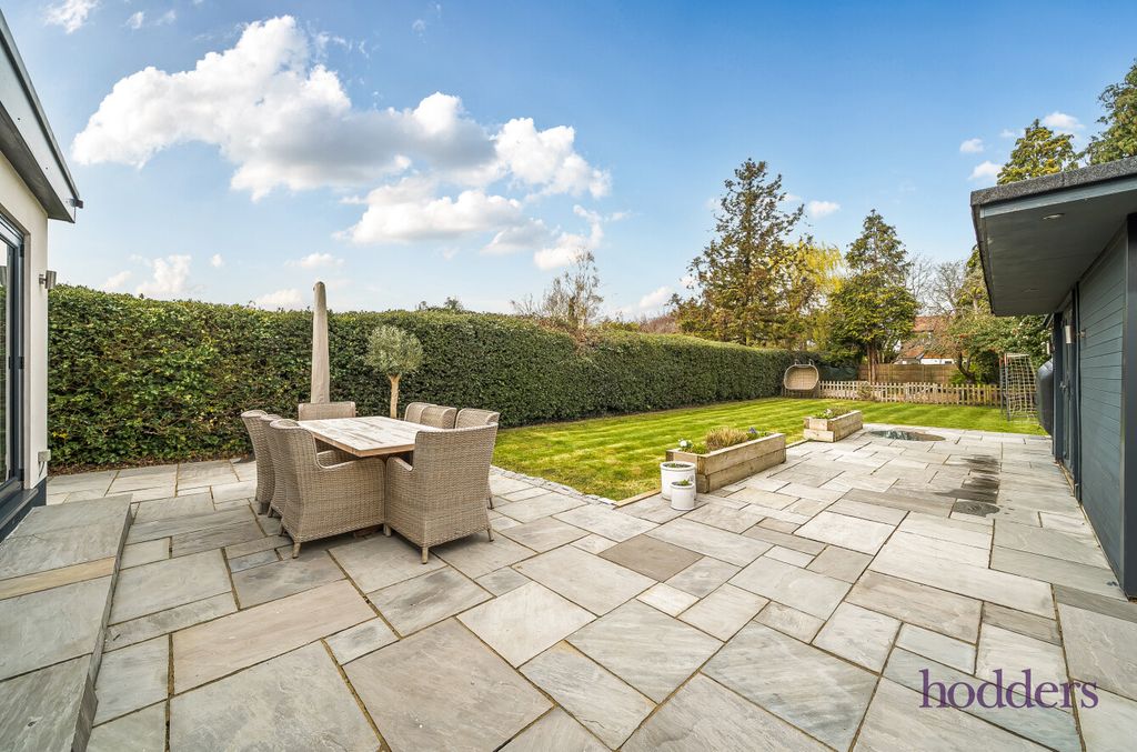 Property photo 3 of 28 73E98A0F-5Bcc-409...