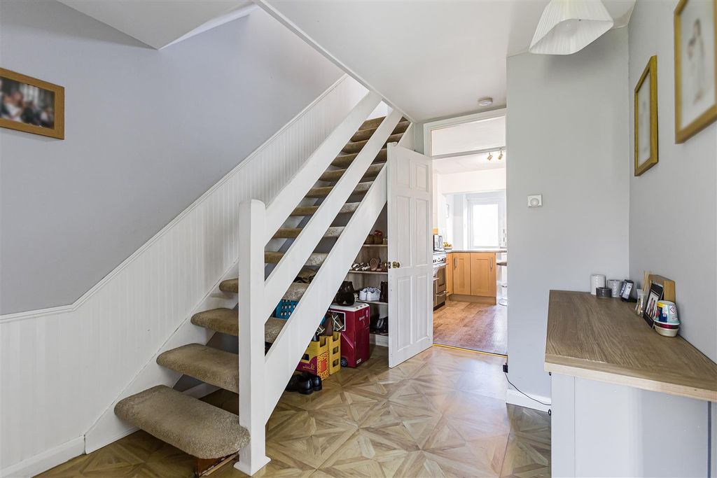 Property photo 3 of 22 7_73766.Jpg