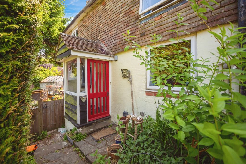 Property photo 1 of 16
