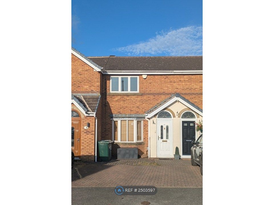 Property photo 2 of 19