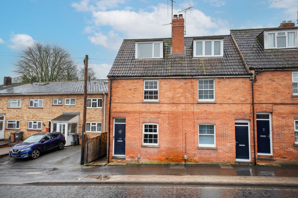 Property photo 1 of 23