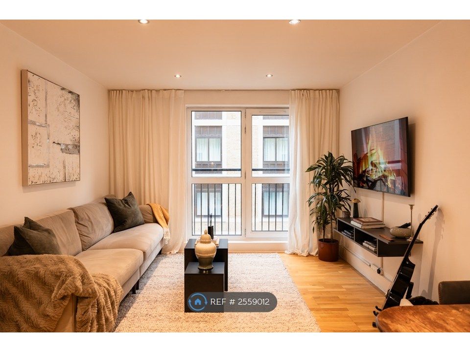 Property photo 1 of 26