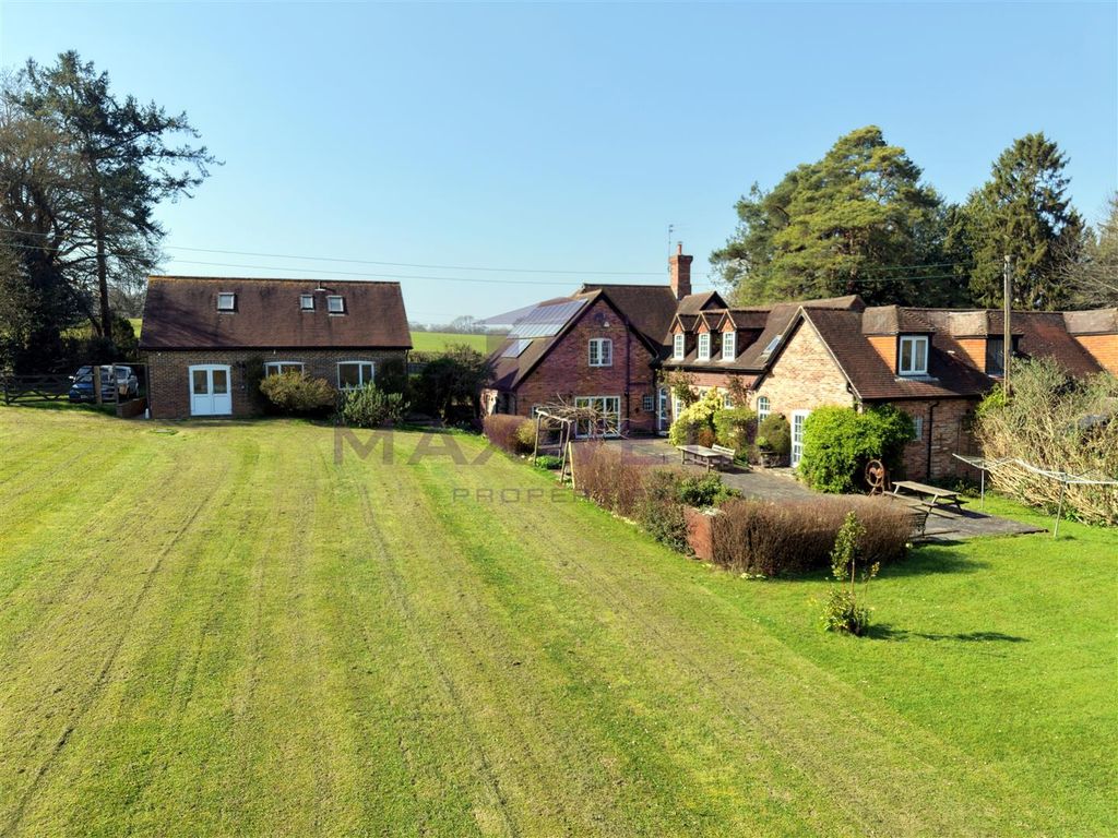 Property photo 1 of 30