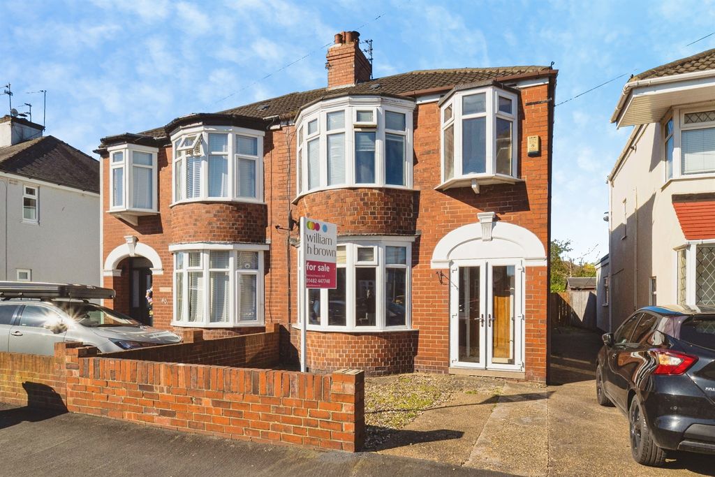 Property photo 3 of 14