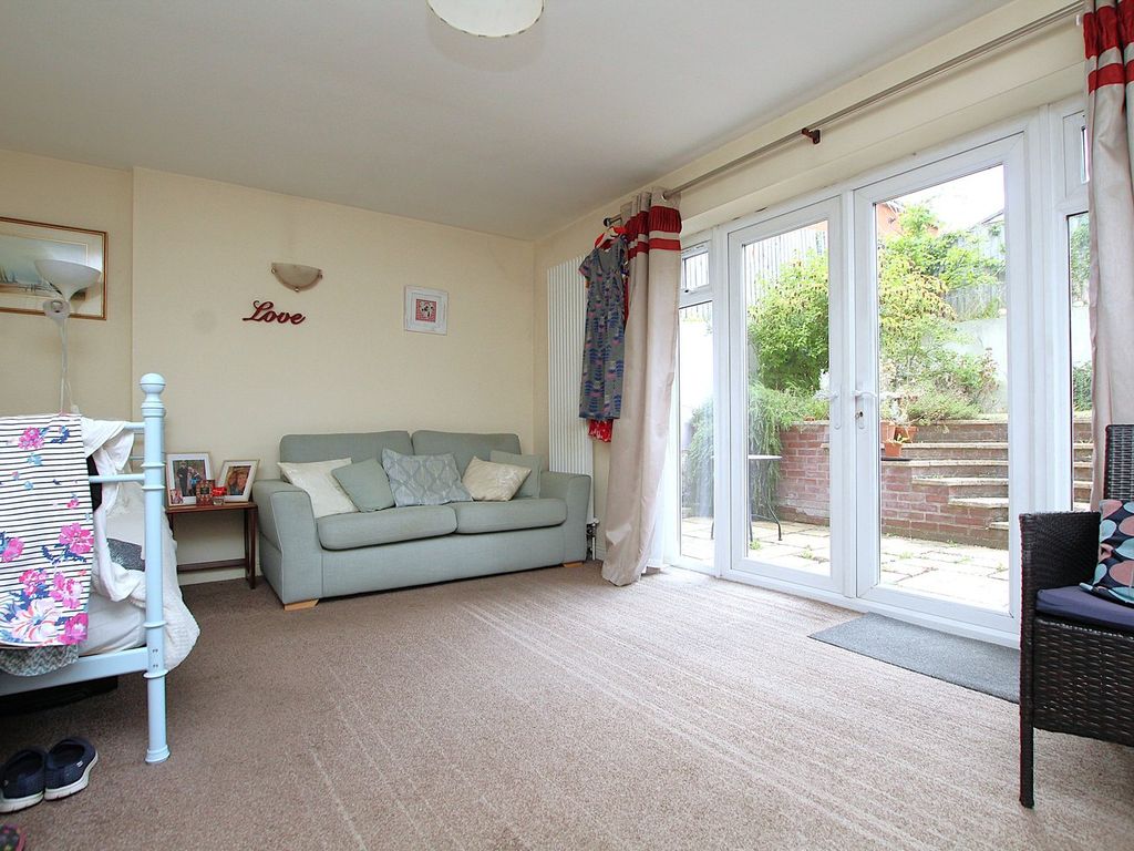 Property photo 3 of 23